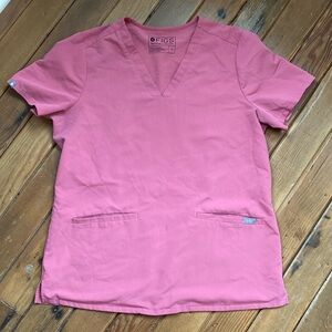 Figs Quartz scrub top